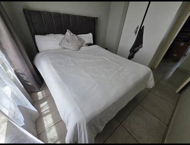 2 BEDROOM PROPERTY TO RENT IN GLEN MARAIS